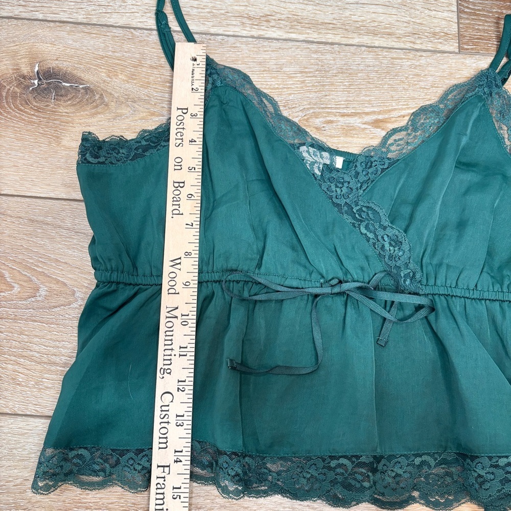 American Eagle Lace Cami Forest Green Cropped Babydoll Top Size Large Satin NWOT - Picture 6 of 11